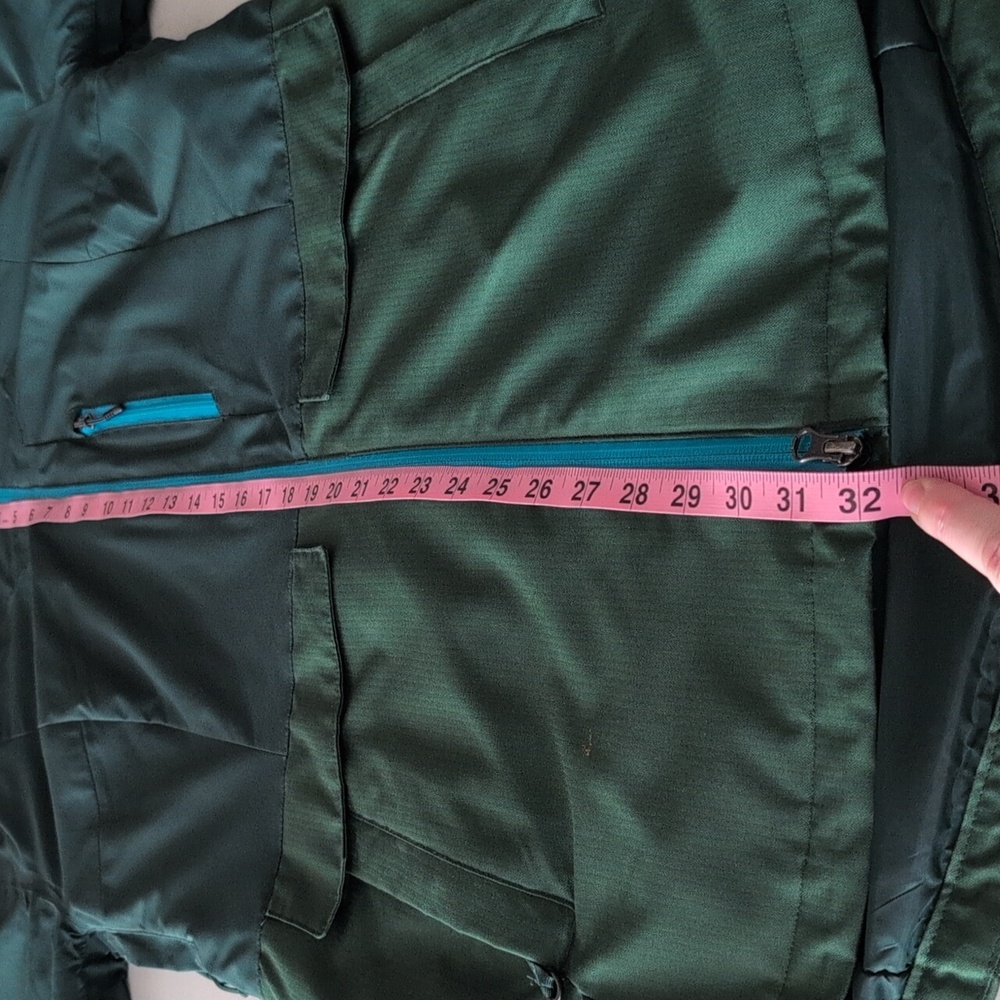 Colombia Omni-tech Mount Bindo Women's Medium Parka with Detachable Fur Hood EUC - Picture 17 of 17